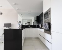 Odsprzedaż - Apartament - Orihuela Costa - Costa Blanca