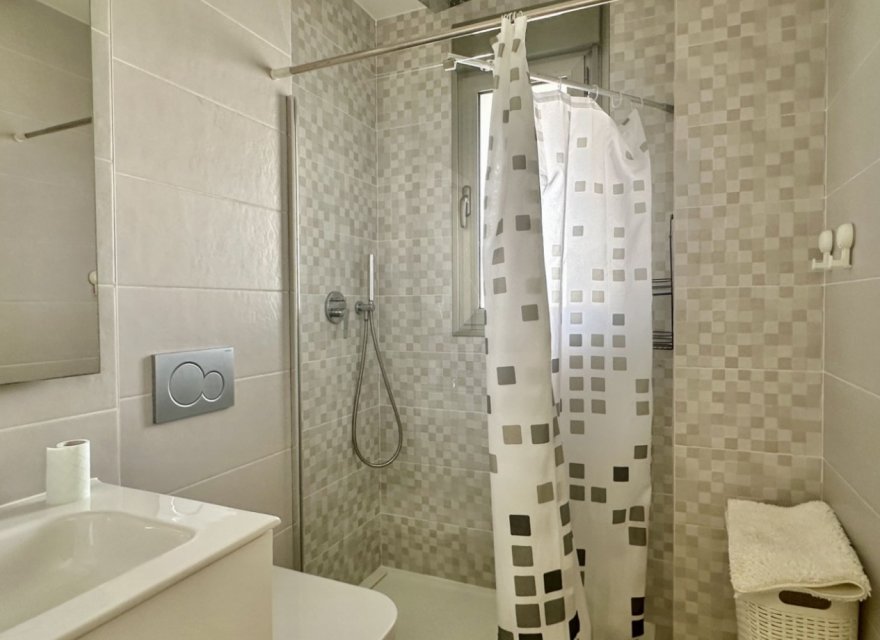 Odsprzedaż - Apartament - Orihuela Costa - Costa Blanca