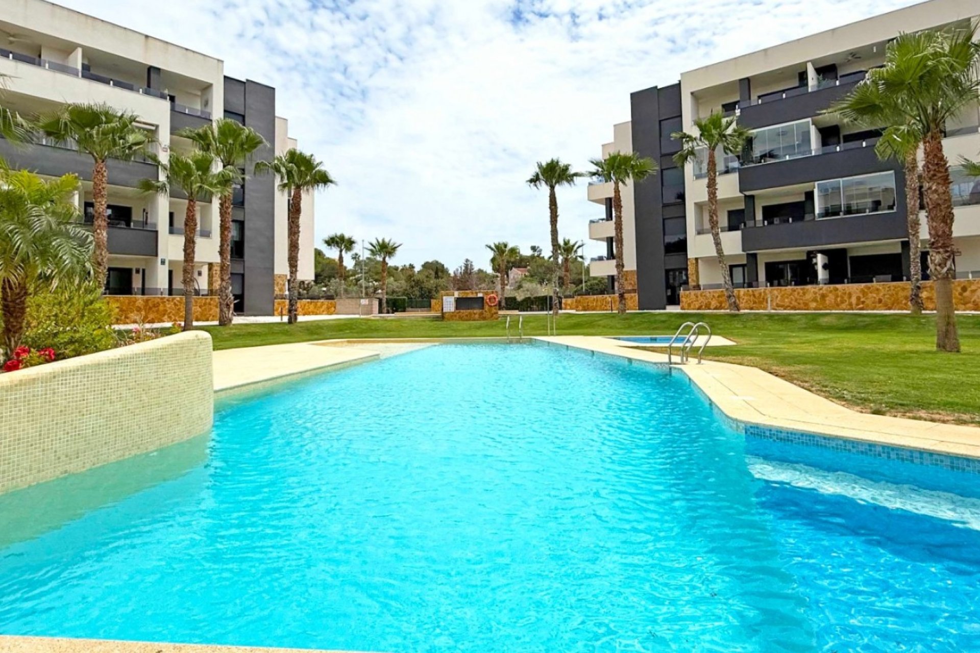 Odsprzedaż - Apartament - Orihuela Costa - Costa Blanca