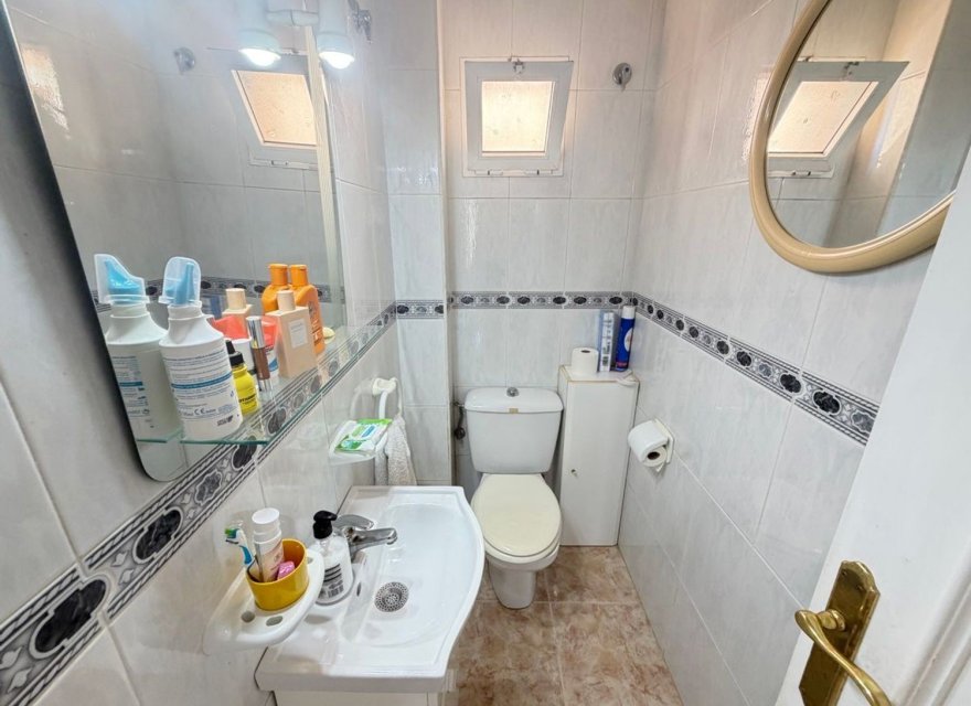 Odsprzedaż - Apartament - Orihuela Costa - La Regia