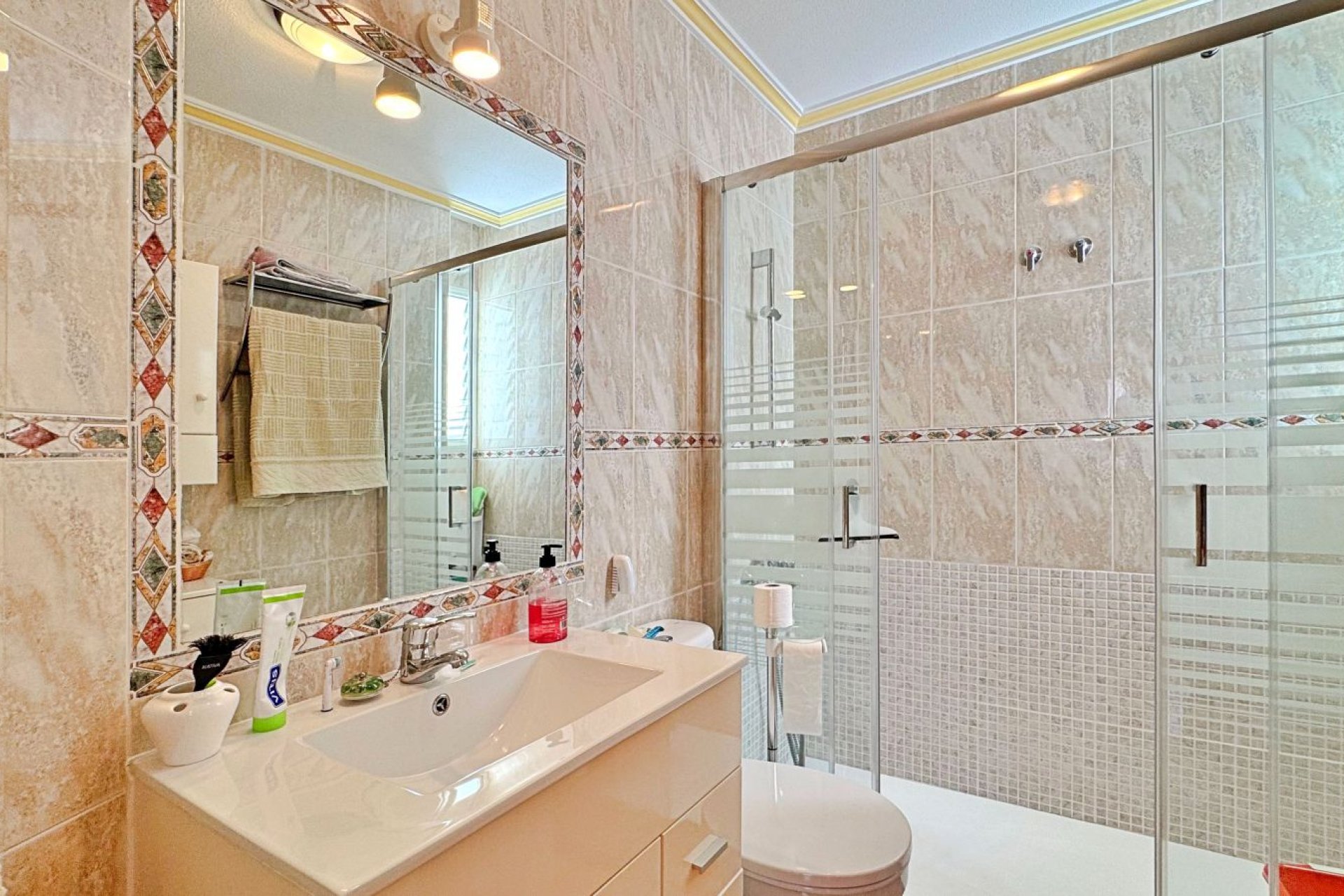 Odsprzedaż - Apartament - Orihuela Costa - La Zenia