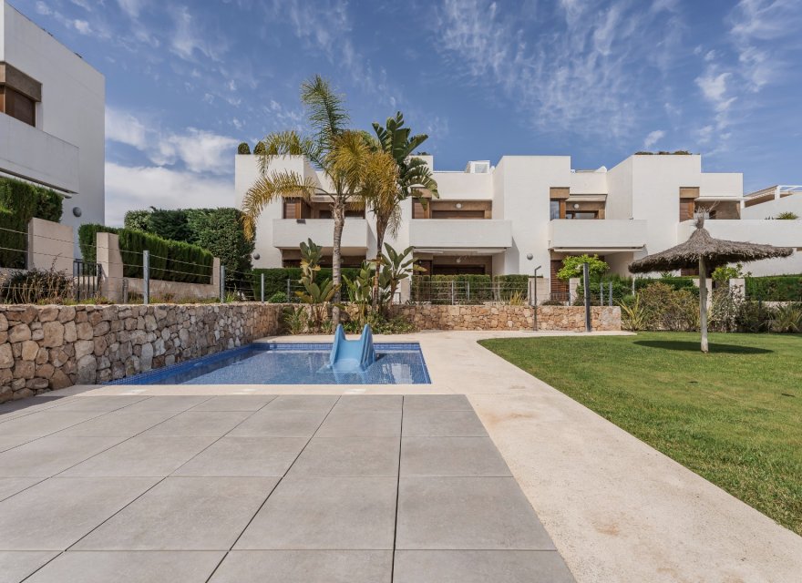 Odsprzedaż - Apartament - Orihuela Costa - La Zenia