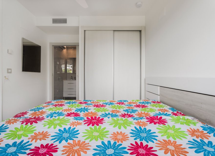 Odsprzedaż - Apartament - Orihuela Costa - La Zenia