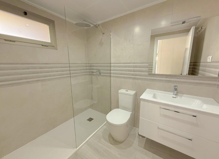 Odsprzedaż - Apartament - Orihuela Costa - La Zenia