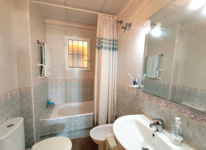 Odsprzedaż - Apartament - Orihuela Costa - La Zenia