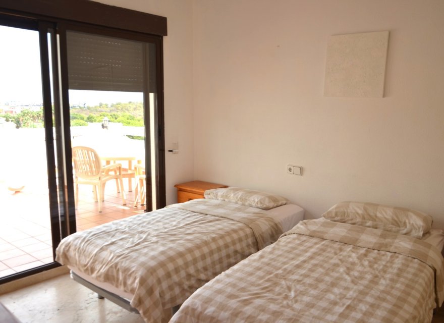 Odsprzedaż - Apartament - Orihuela Costa - Las Ramblas