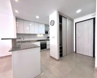 Odsprzedaż - Apartament - Orihuela Costa - Lomas de Cabo Roig