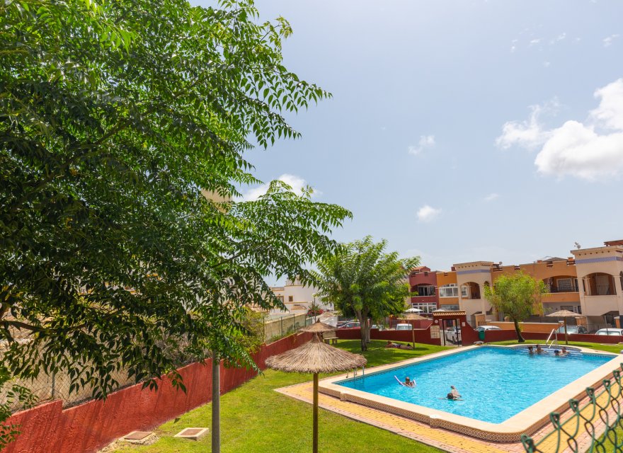 Odsprzedaż - Apartament - Orihuela Costa - Los Altos