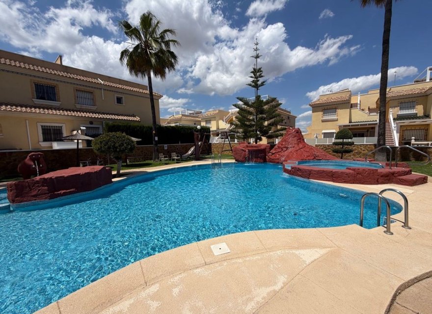 Odsprzedaż - Apartament - Orihuela Costa - Los Dolses
