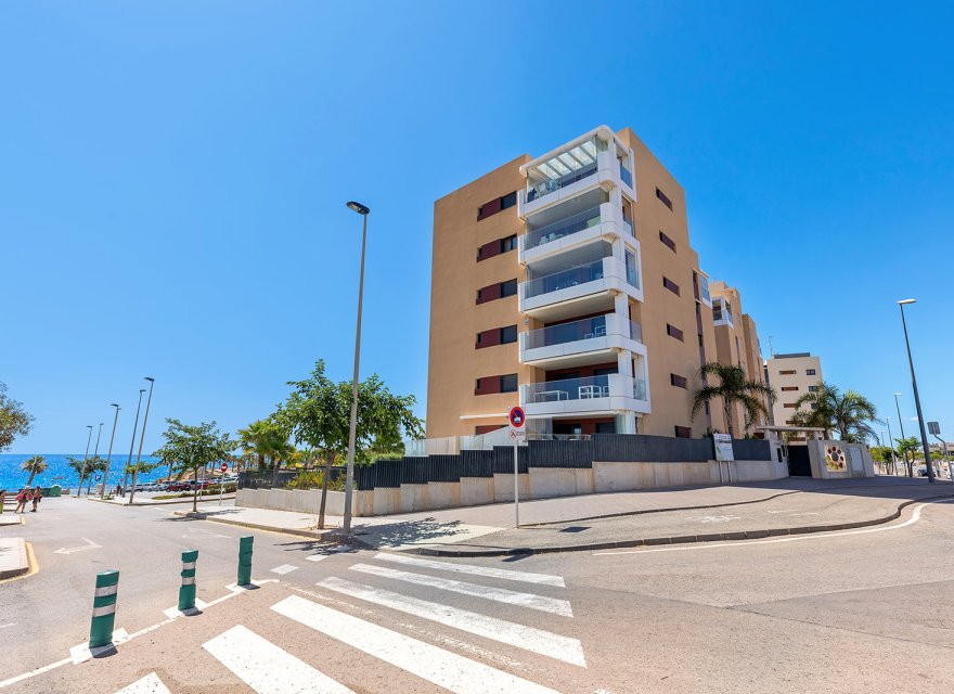 Odsprzedaż - Apartament - Orihuela Costa - Mil Palmeras