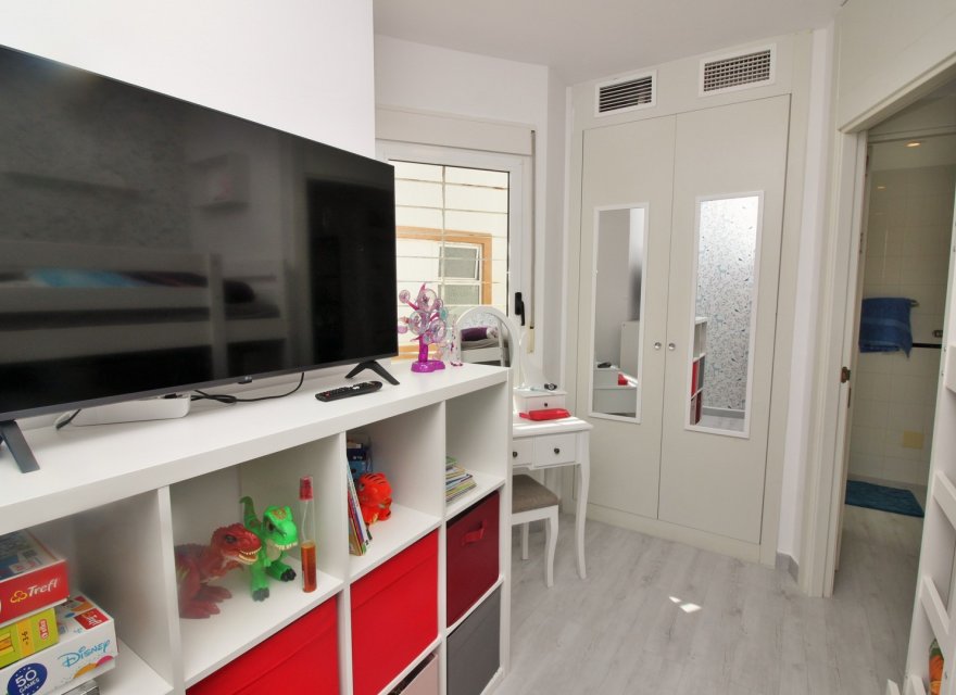 Odsprzedaż - Apartament - Orihuela Costa - Playa Flamenca