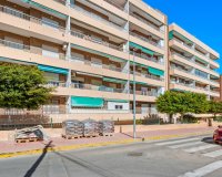 Odsprzedaż - Apartament - Orihuela Costa - Punta Prima