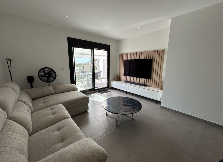 Odsprzedaż - Apartament - Orihuela Costa - Villamartín-las Filipinas