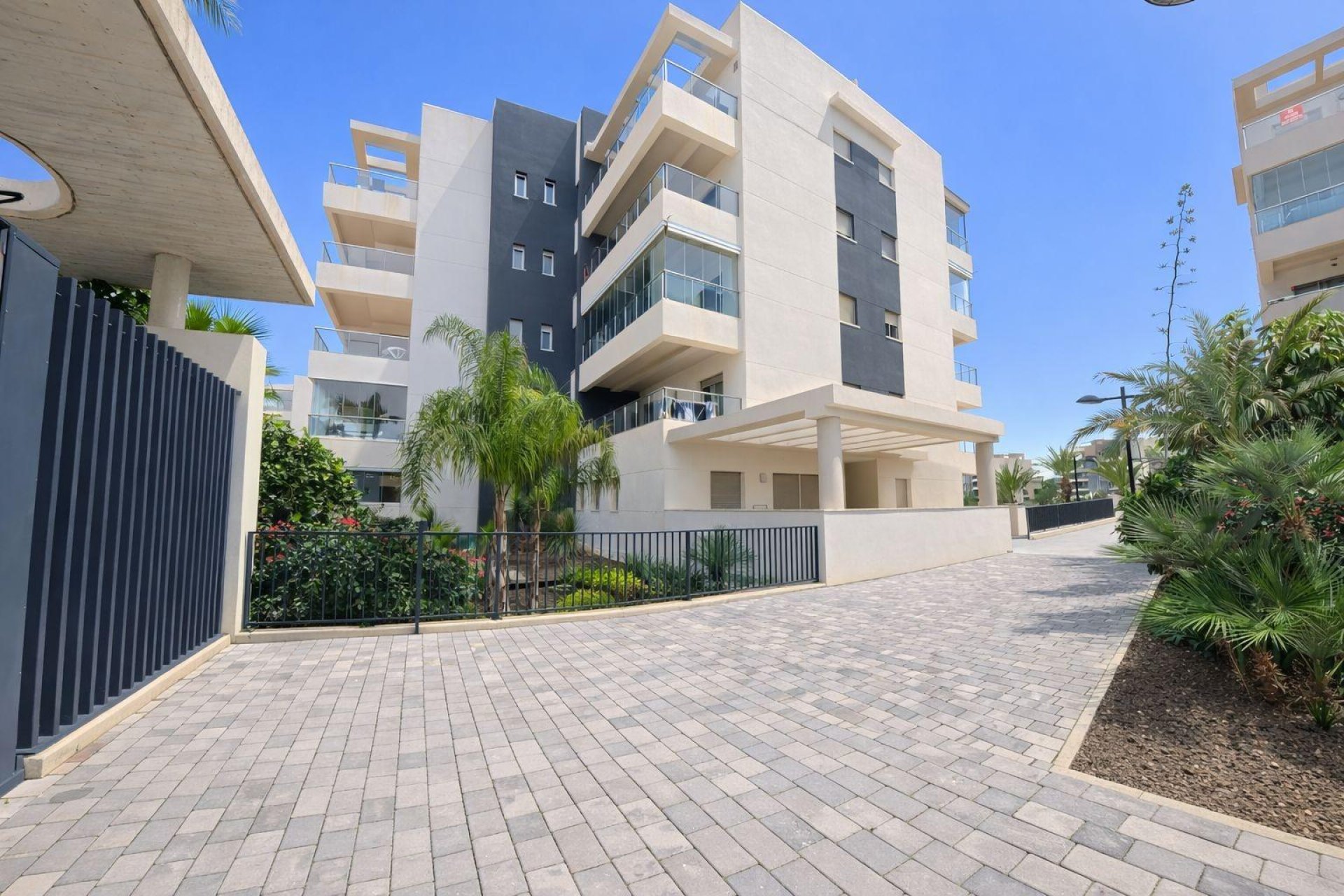 Odsprzedaż - Apartament - Orihuela Costa - Villamartín