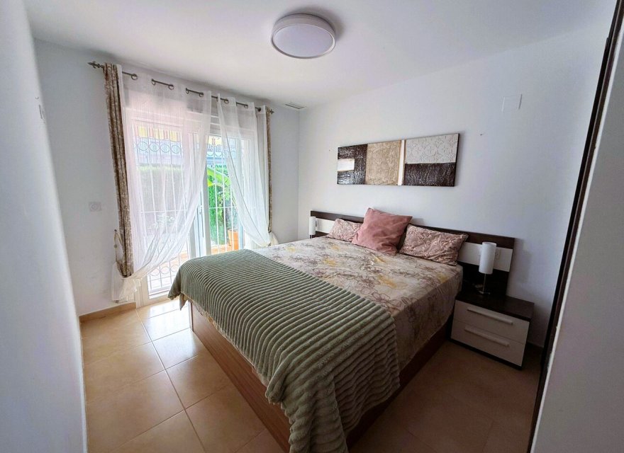 Odsprzedaż - Apartament - Orihuela Costa - Villamartín