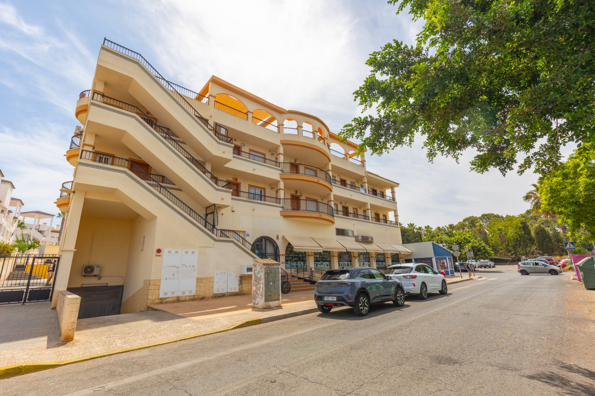 Odsprzedaż - Apartament - Orihuela Costa - Villamartin