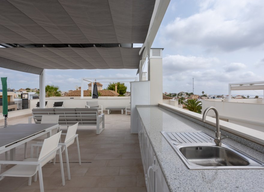 Odsprzedaż - Apartament - Orihuela Costa - Villamartín