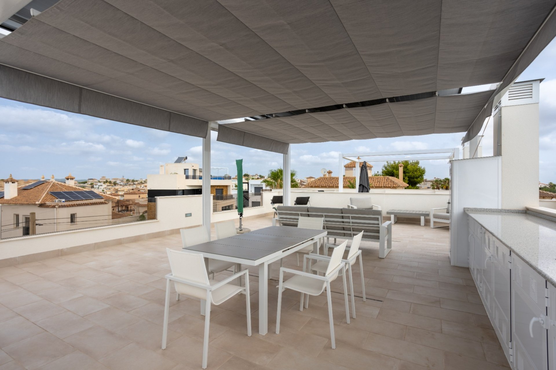 Odsprzedaż - Apartament - Orihuela Costa - Villamartín