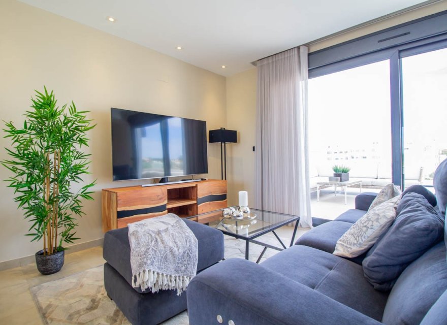 Odsprzedaż - Apartament - Orihuela Costa - Villamartin*