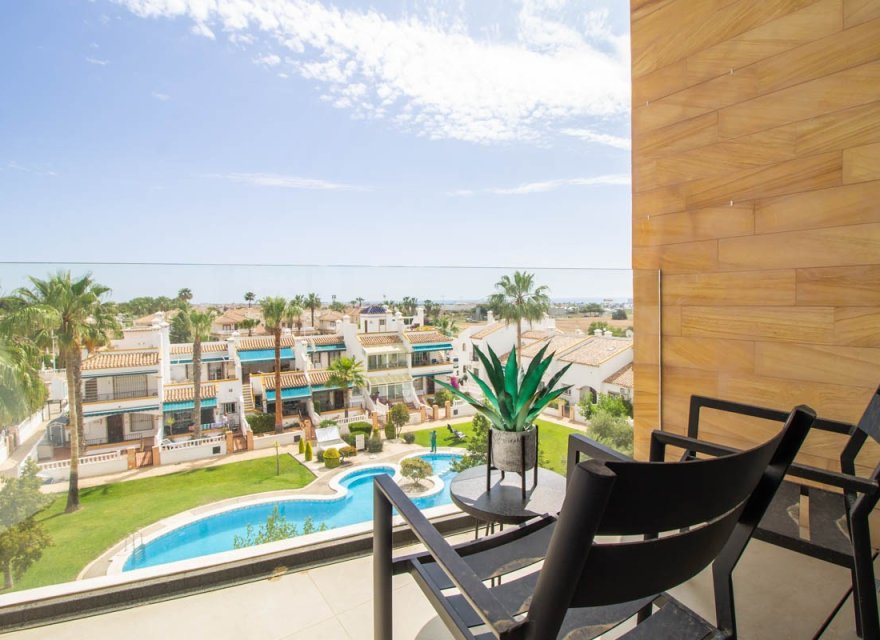 Odsprzedaż - Apartament - Orihuela Costa - Villamartin*