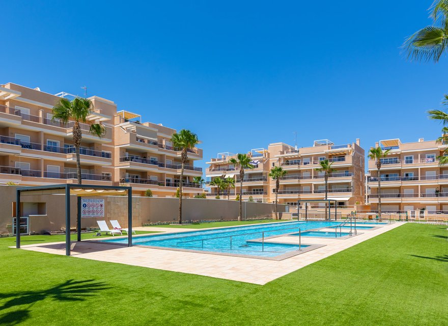 Odsprzedaż - Apartament - Orihuela Costa - Villamartin