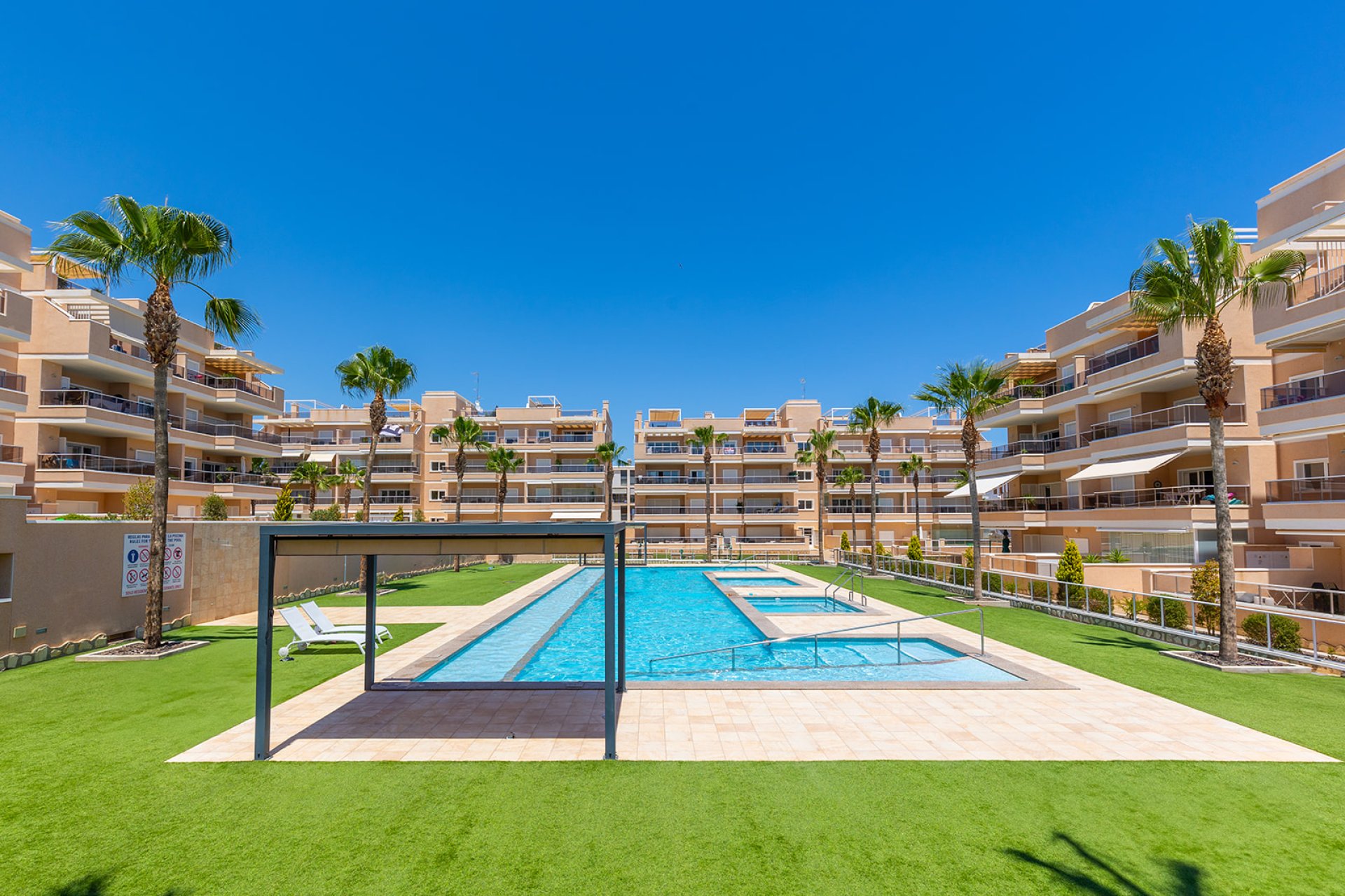 Odsprzedaż - Apartament - Orihuela Costa - Villamartin