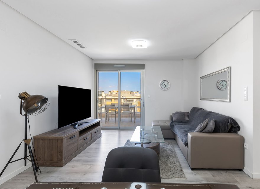 Odsprzedaż - Apartament - Orihuela Costa - Villamartín