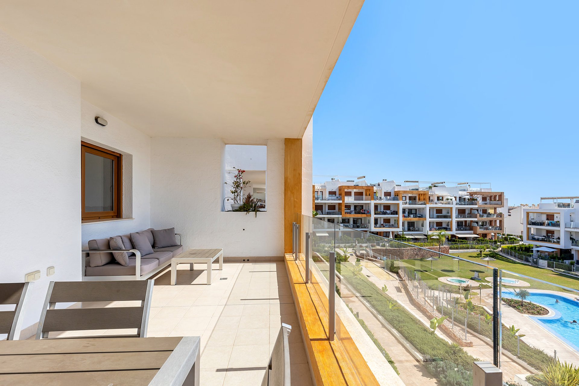 Odsprzedaż - Apartament - Orihuela Costa - Villamartín