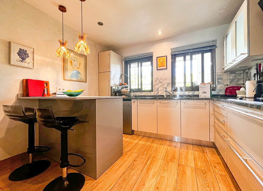 Odsprzedaż - Apartament - Palma de Mallorca - Cas Catala