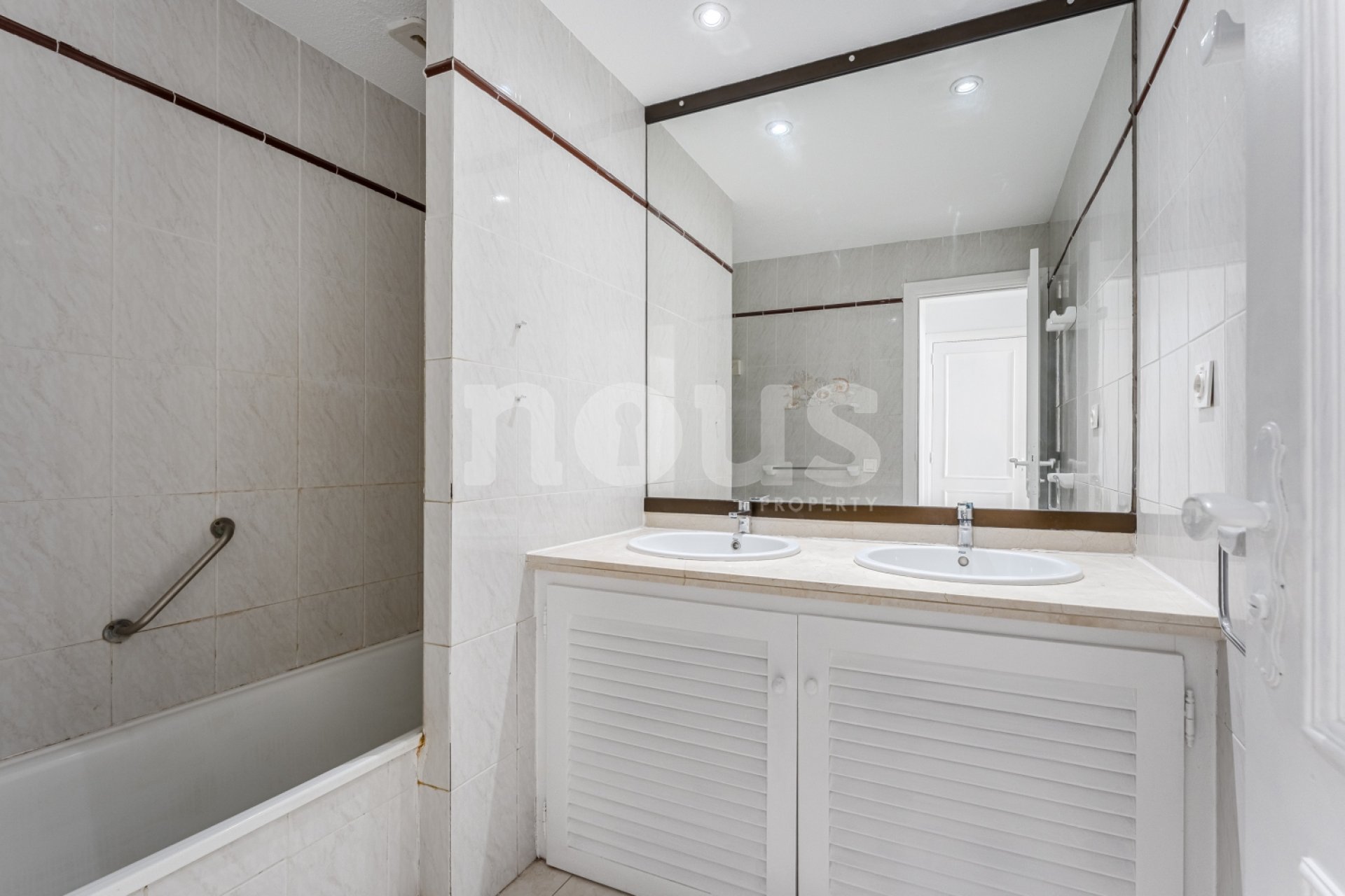 Odsprzedaż - Apartament - Playa Paraiso - Club Paraiso