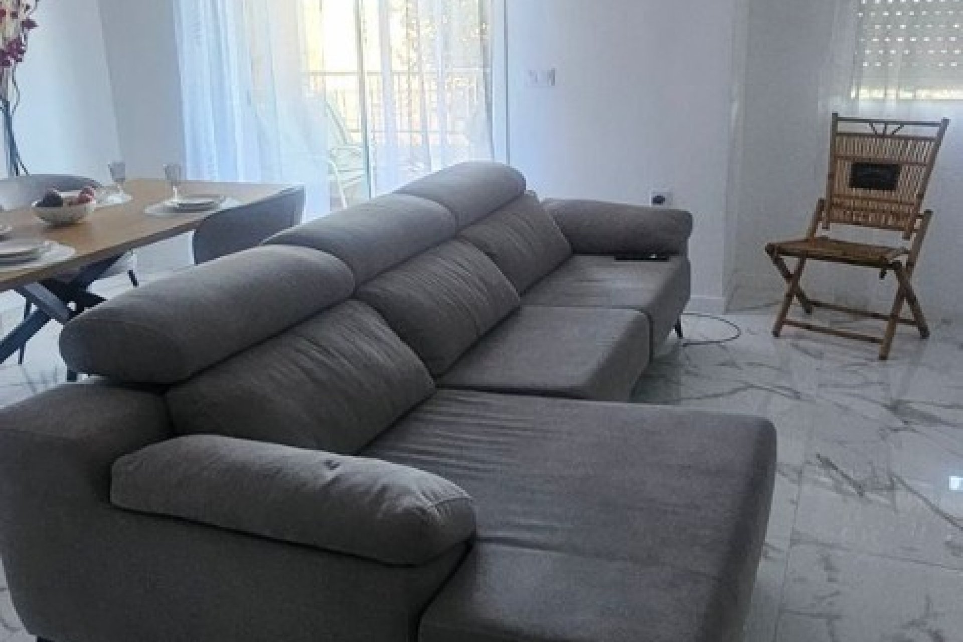 Odsprzedaż - Apartament - Punta Prima