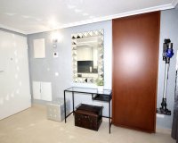 Odsprzedaż - Apartament - Punta Prima