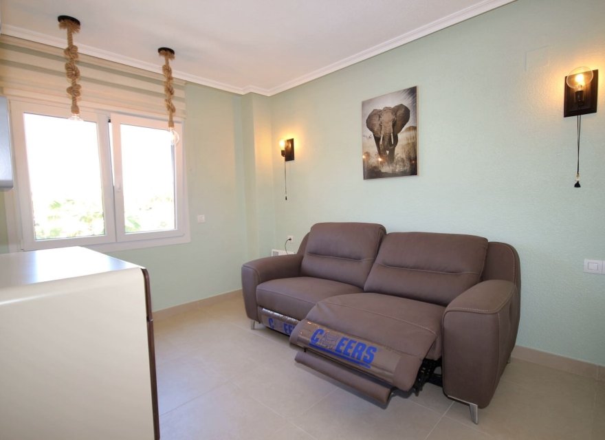 Odsprzedaż - Apartament - Punta Prima