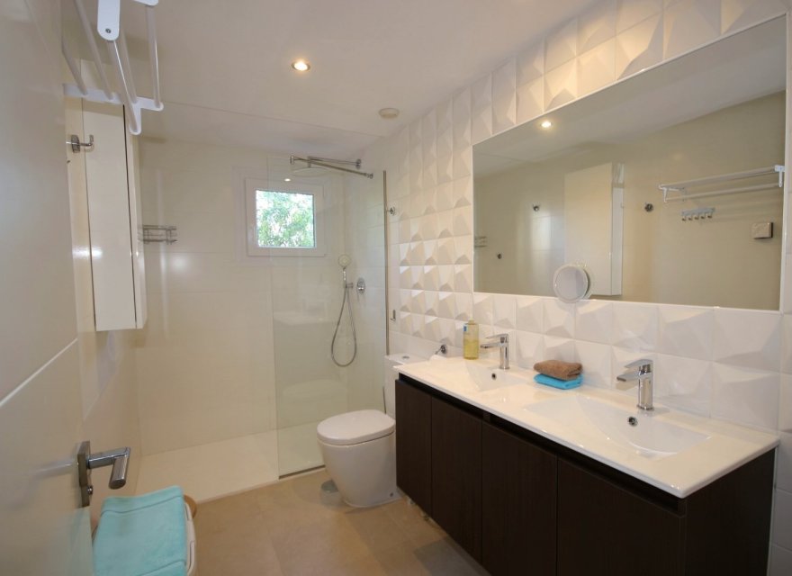 Odsprzedaż - Apartament - Punta Prima