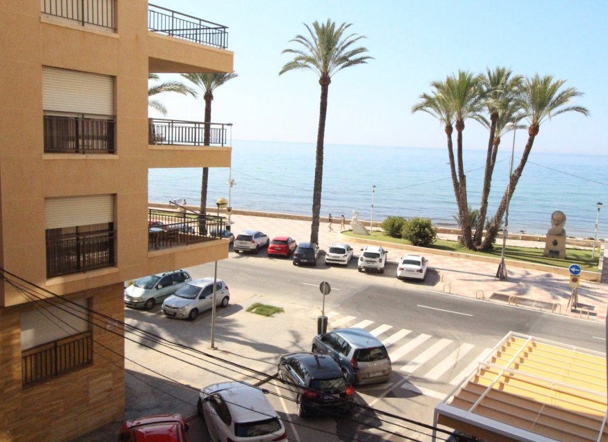 Odsprzedaż - Apartament - Santa Pola - Calas de Santiago Bernabeu