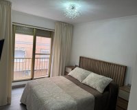 Odsprzedaż - Apartament - Santa Pola - Centro