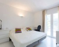 Odsprzedaż - Apartament - Santa Ponsa