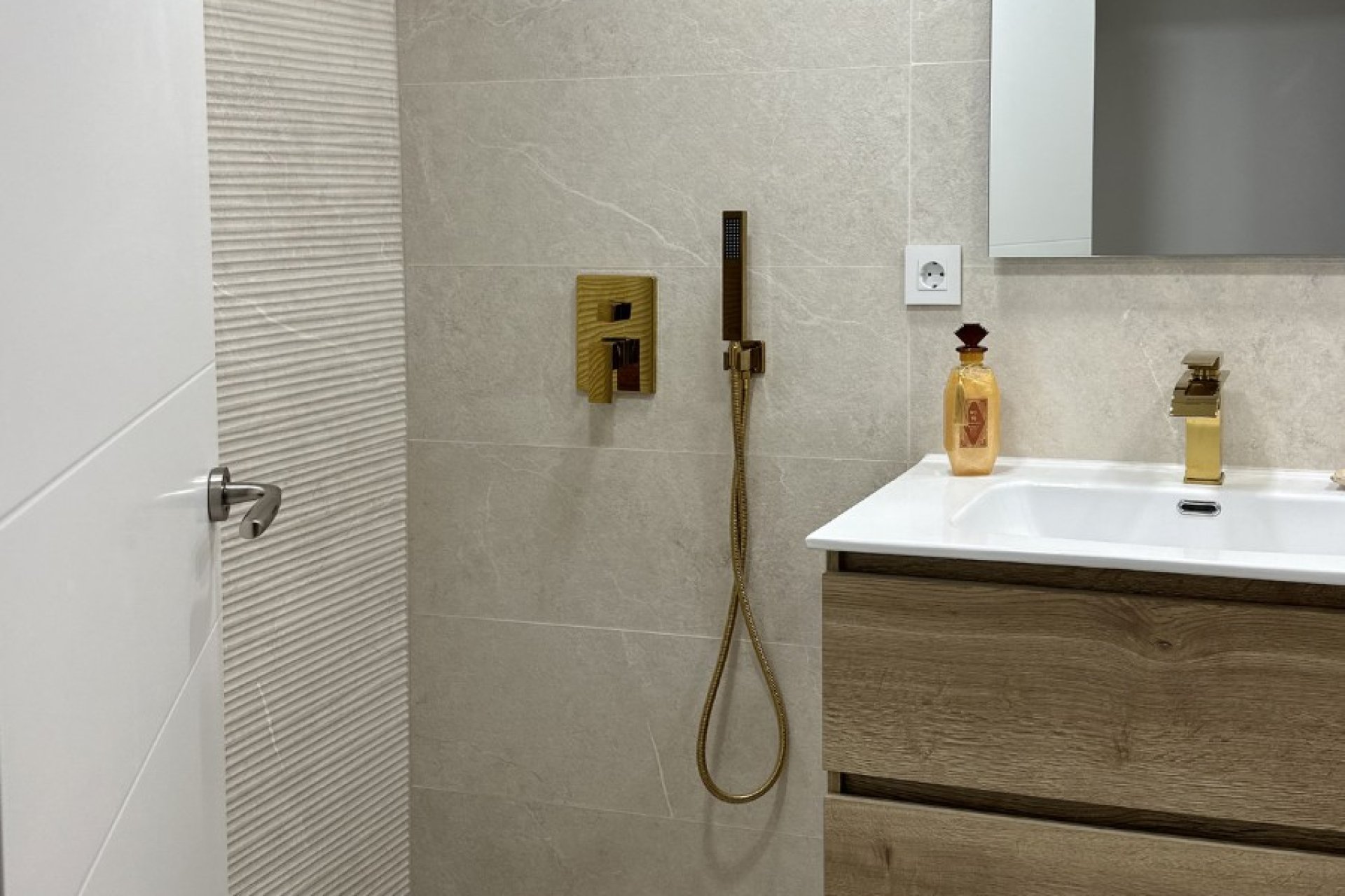 Odsprzedaż - Apartament - Torrevieja - Acequion