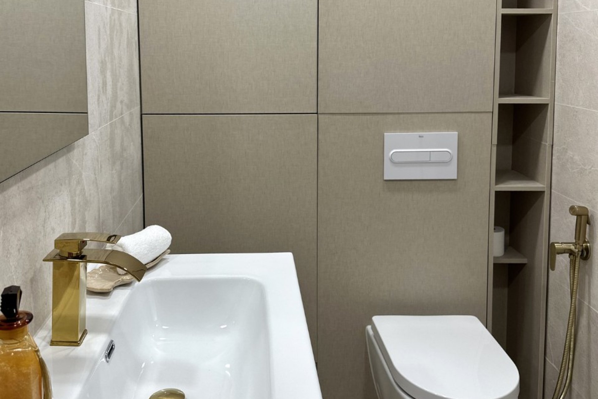 Odsprzedaż - Apartament - Torrevieja - Acequion