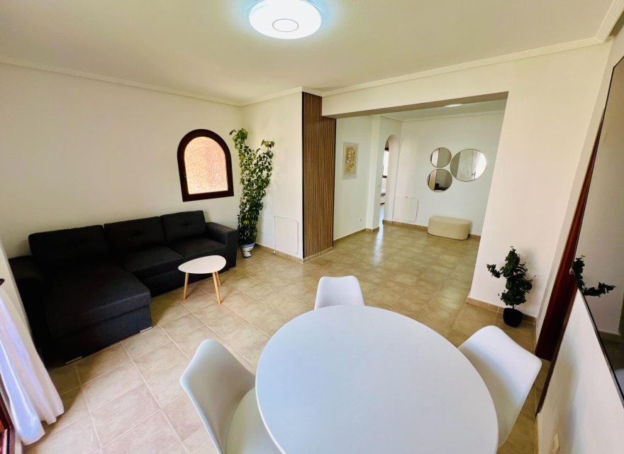 Odsprzedaż - Apartament - Torrevieja - Aguas Nuevas