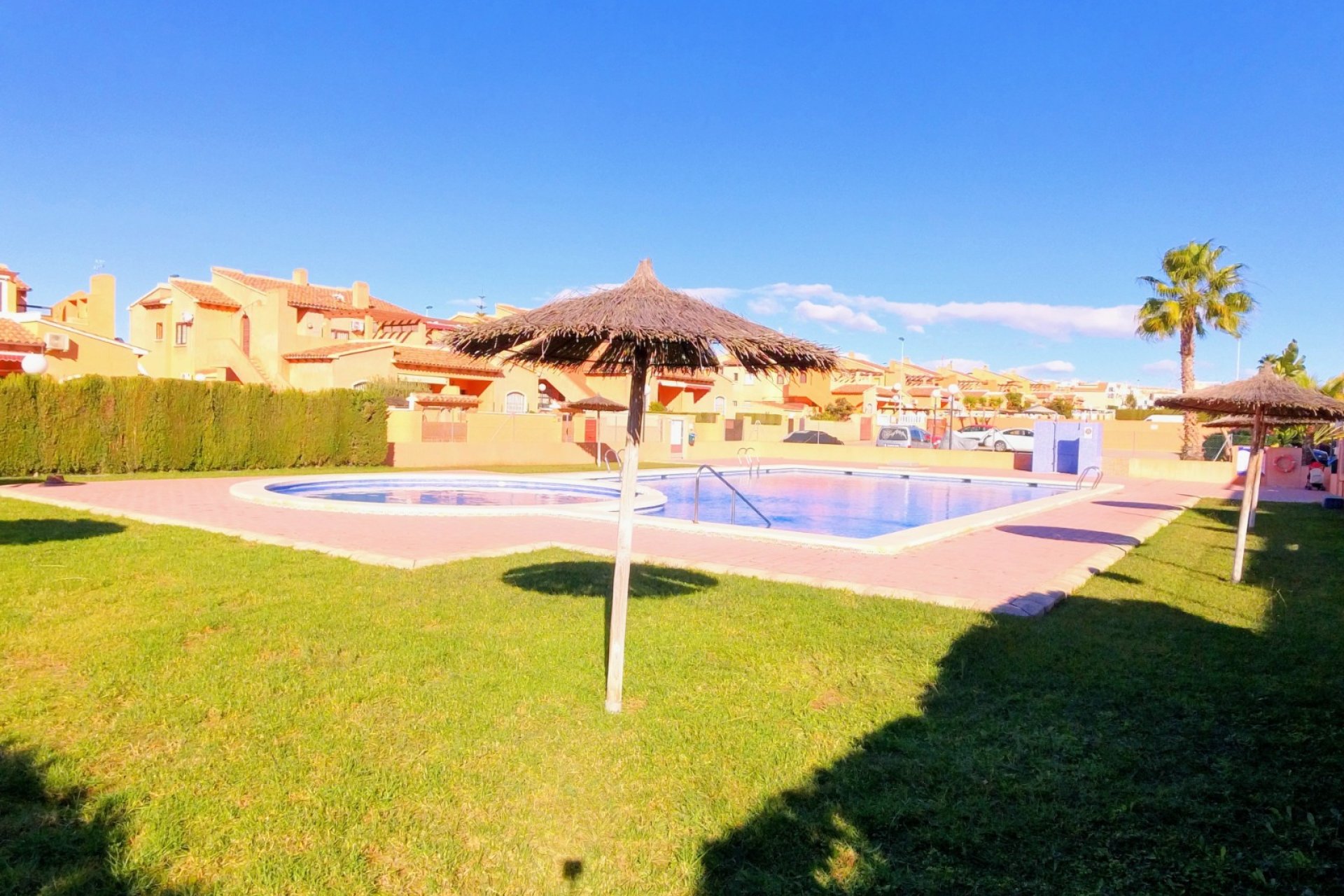 Odsprzedaż - Apartament - Torrevieja - Aguas Nuevas