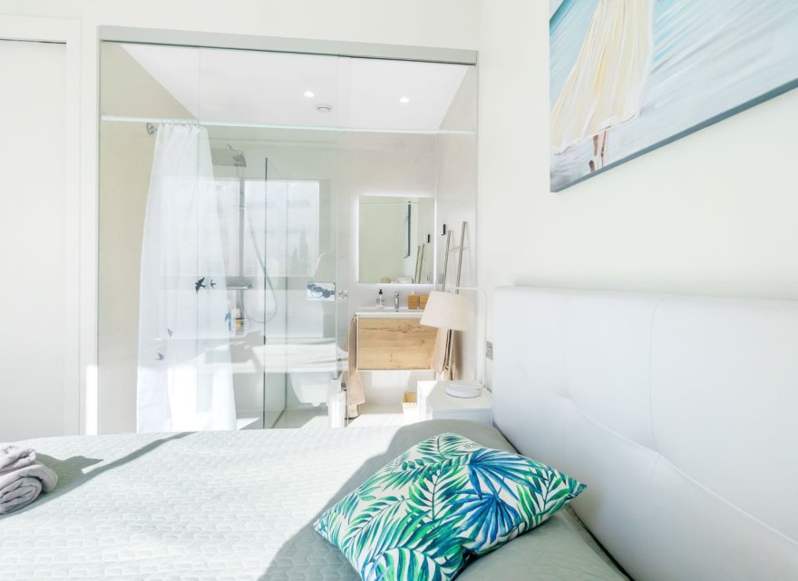 Odsprzedaż - Apartament - Torrevieja - C/ Maestro Francisco Casanovas - Edf. Cibeles III