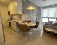 Odsprzedaż - Apartament - Torrevieja - Center