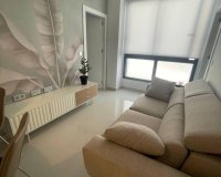Odsprzedaż - Apartament - Torrevieja - Center