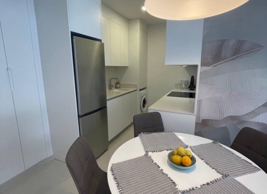 Odsprzedaż - Apartament - Torrevieja - Center