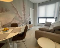 Odsprzedaż - Apartament - Torrevieja - Center