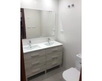 Odsprzedaż - Apartament - Torrevieja - Center