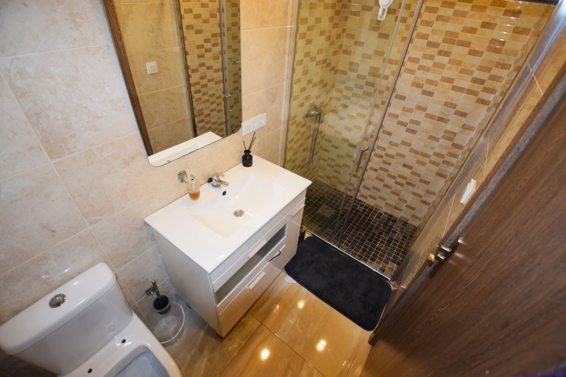 Odsprzedaż - Apartament - Torrevieja - Center