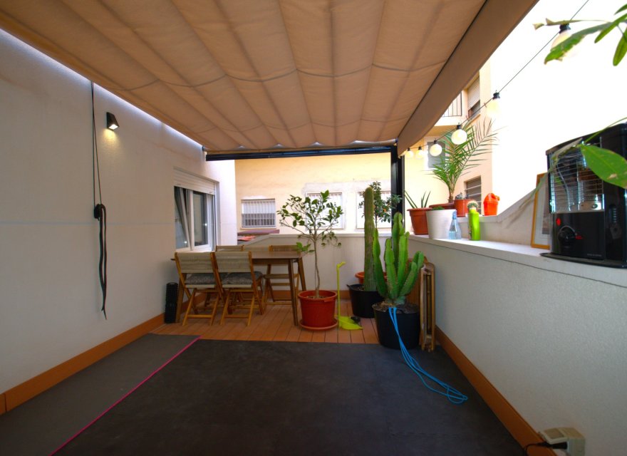 Odsprzedaż - Apartament - Torrevieja - Center