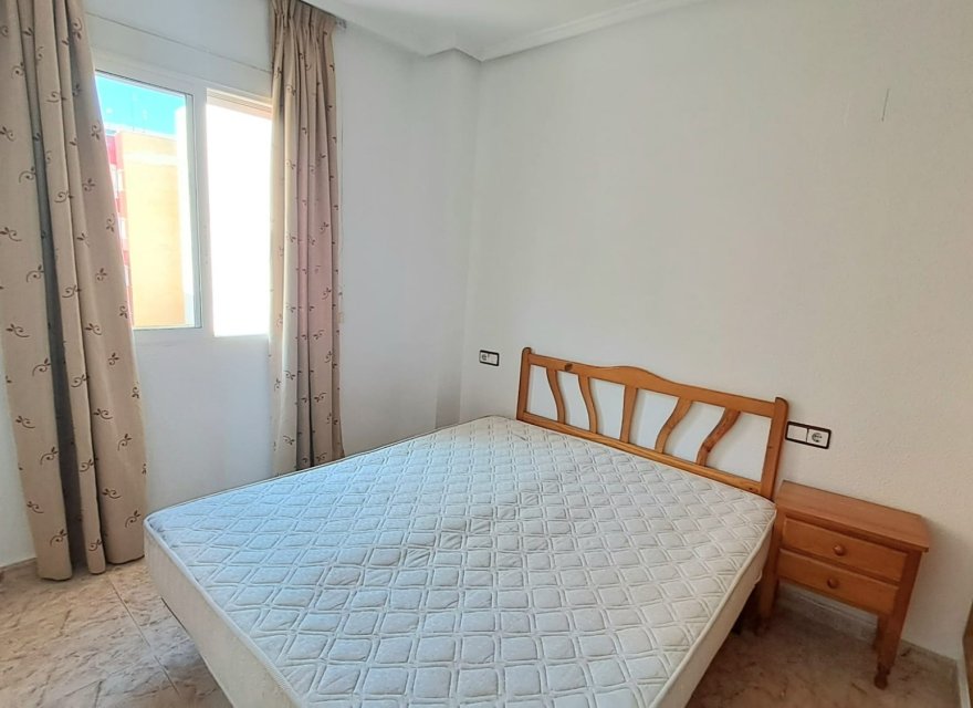 Odsprzedaż - Apartament - Torrevieja - Center